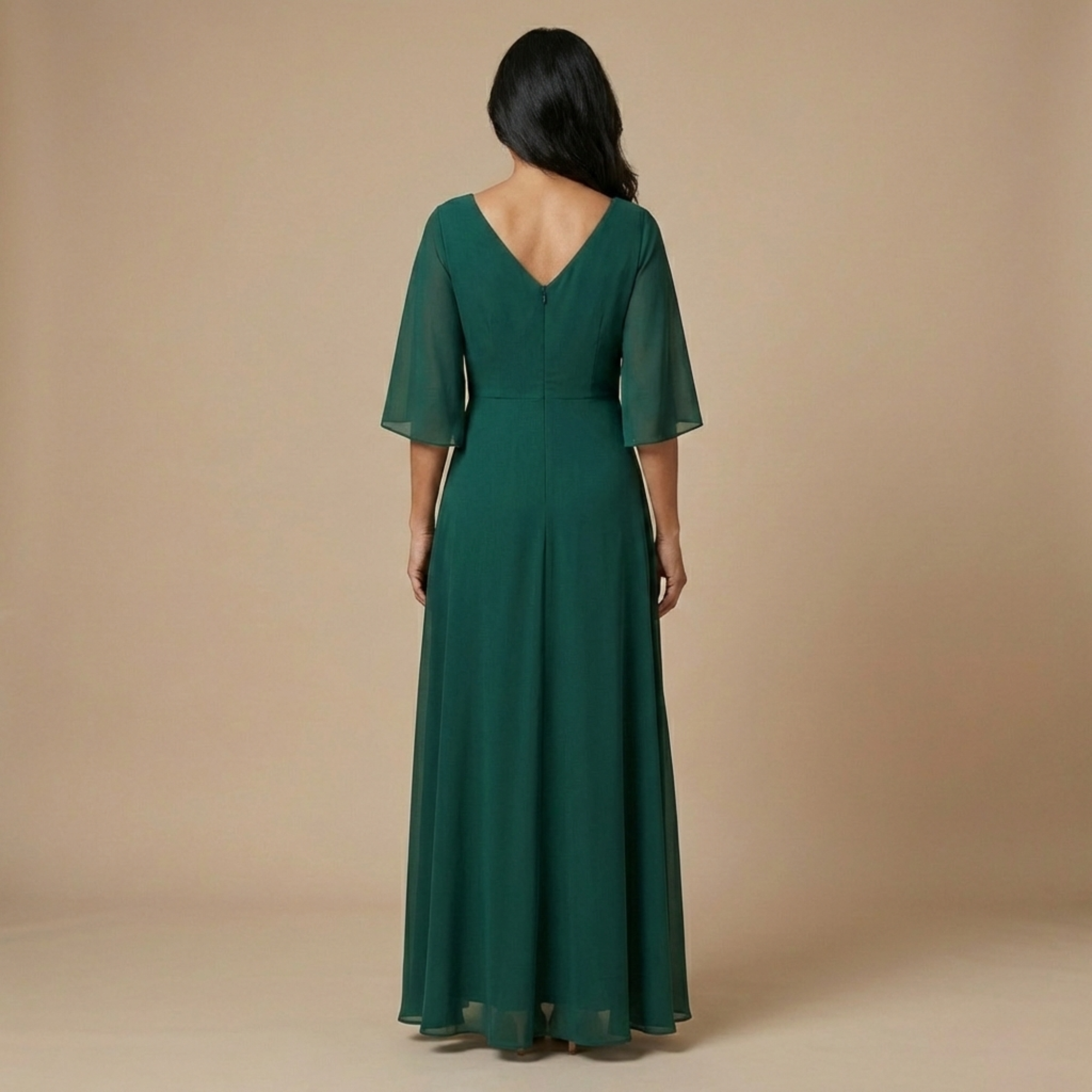 Lucía - Vestido de chiffon con escote en V