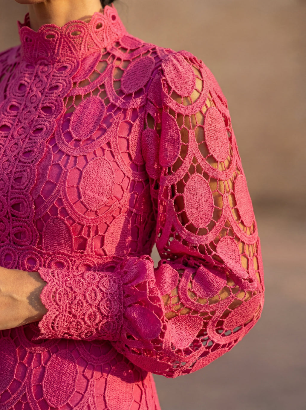 Capricornio - Vestido de Encaje