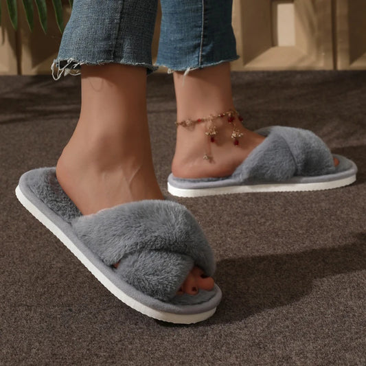 Zapatillas Peludas Cruzadas Mujer – Tacón Plano Ligero y Cómodas
