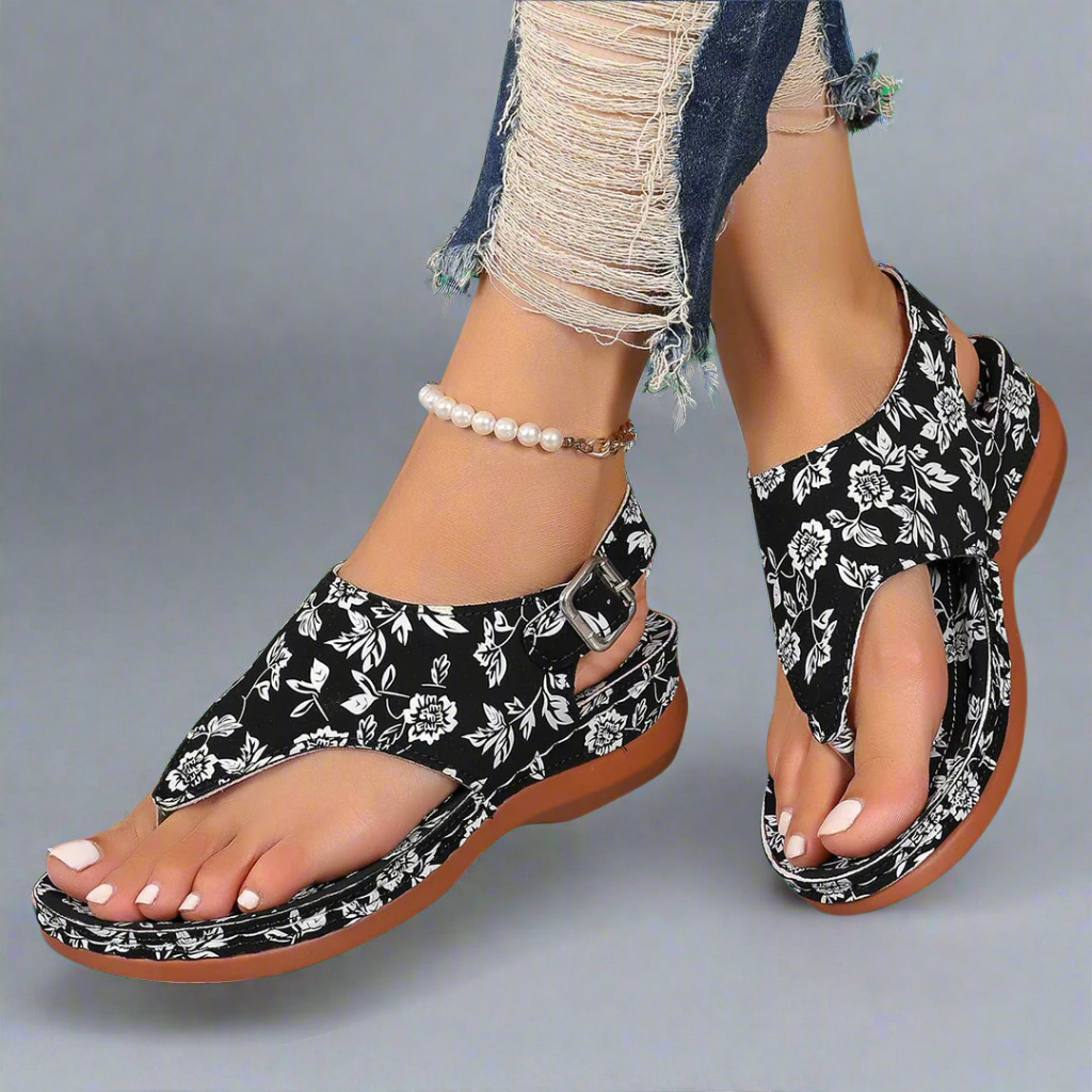 Regine | Sandalias de cuña hechas a mano con materiales premium