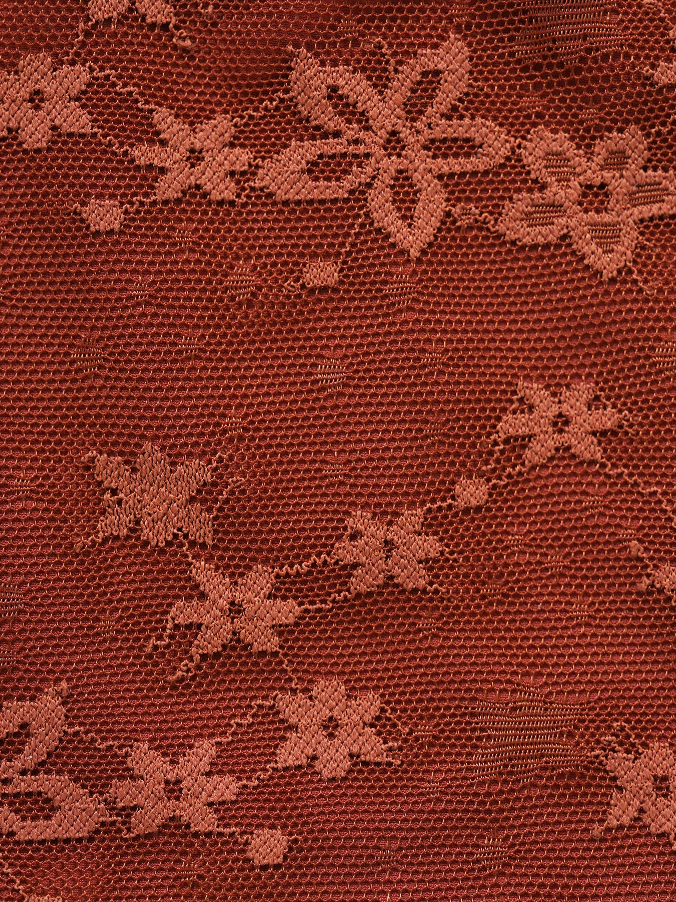 Conjunto de bikini de encaje con flores rojas